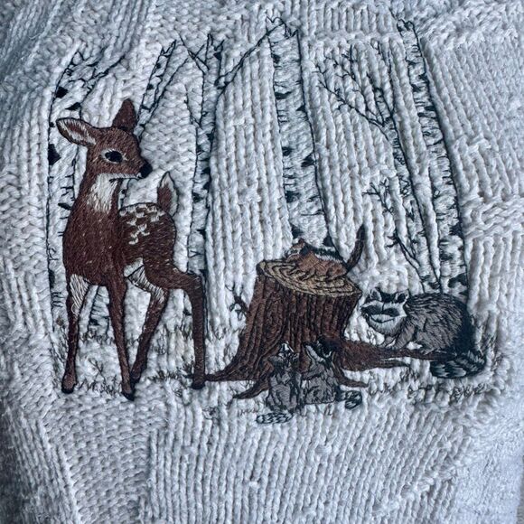 Vintage 90’s Cabin Core Crewneck Embroidered Critters Cotton Sweater - Picture 6 of 8